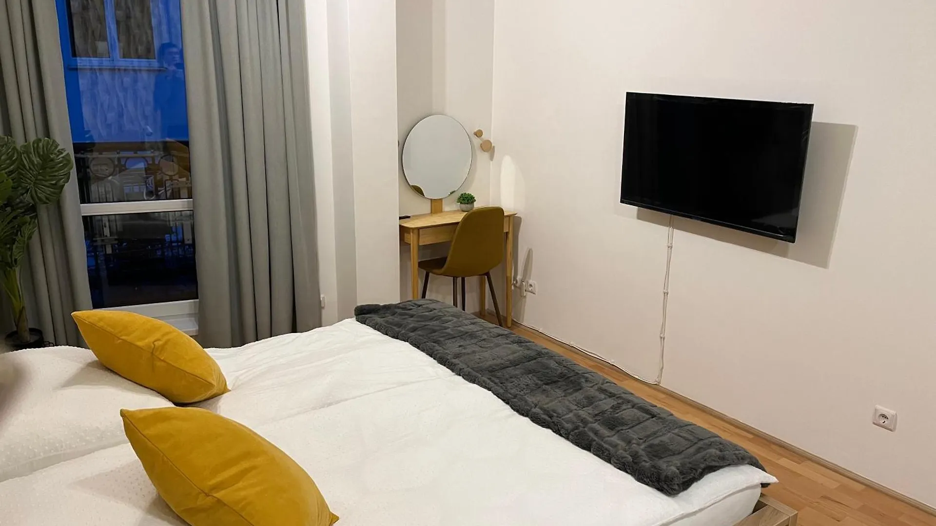Ildiko'S 2 Bedroom Cosy Budapest Suite